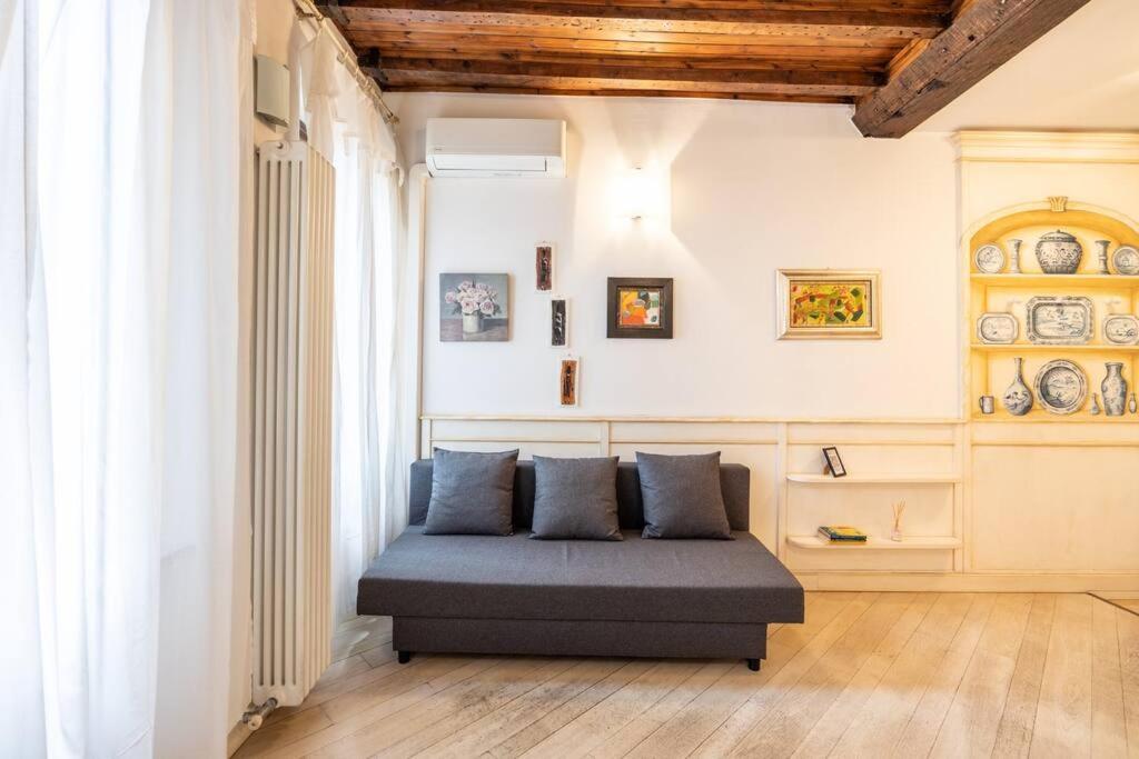 Апартаменты Colonne'S Nest - Cozy And Silent With Ac Милан Экстерьер фото