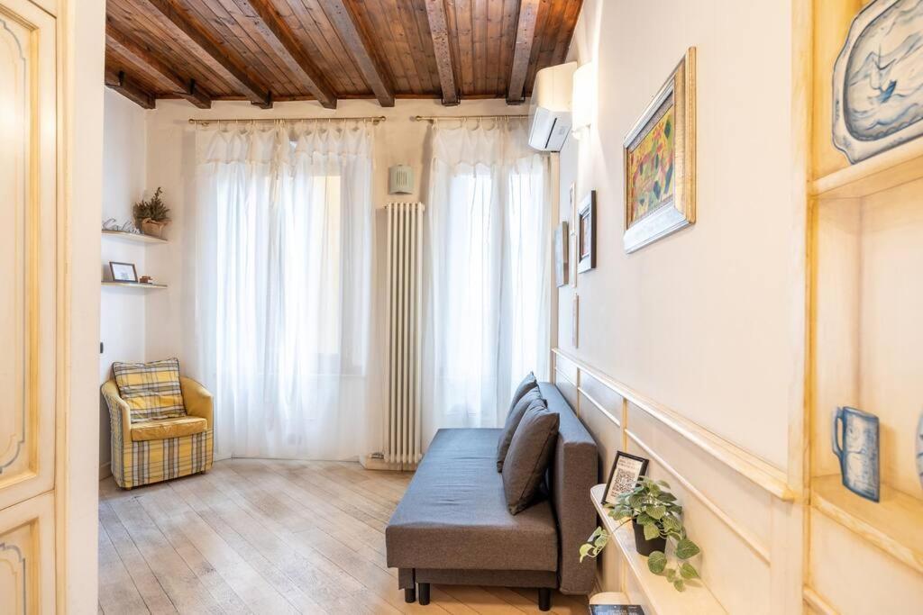 Апартаменты Colonne'S Nest - Cozy And Silent With Ac Милан Экстерьер фото